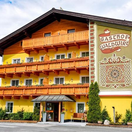 Gasthof Waldwirt Russbach am Pass Gschütt Esterno foto
