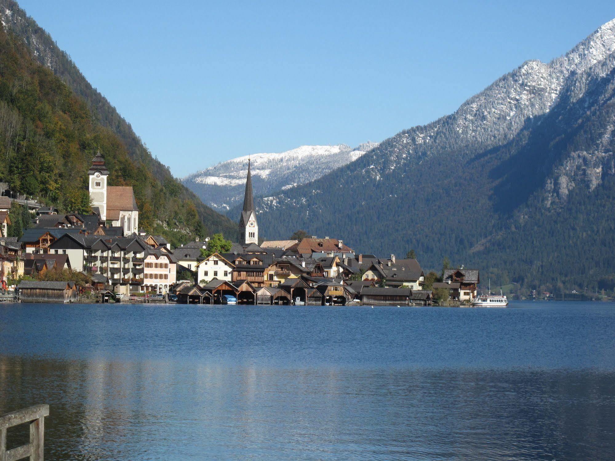 Gasthof Waldwirt Russbach am Pass Gschütt Esterno foto